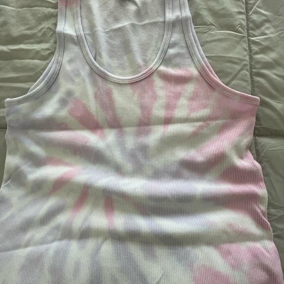𝅺arxl AB tank top - Picture 1 of 4